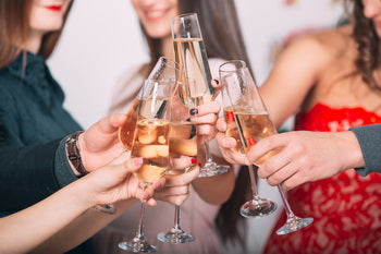 世界上最著名的起泡酒 - 阿斯蒂 Asti ,地位僅次於法國香檳