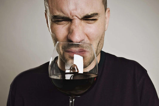 四個方法幫你鑒別一枝酒能不能再喝 - Wine Passions ITALY 頂級意大利酒